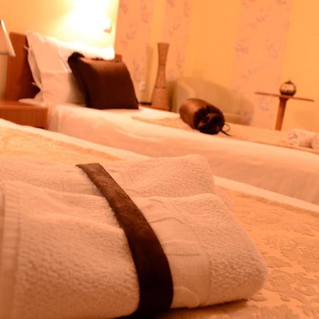 Hotel Pine Escópia Quarto foto